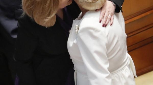 viorica dancila de ce a dat o pe carmen dan afara din guvern