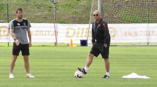 cfr cluj astana petrescu spera la o minune cel mai greu meci de cand sunt aici