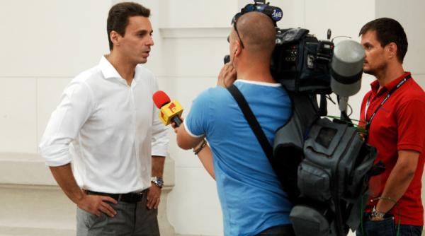 gratuitate tren mircea badea replica pentru dediu presedintele unsr absolut incredibil