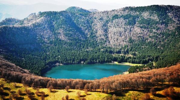 vulcan din romania care ar putea erupe