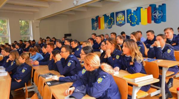 absolventii academiei de politie au despus juramantul