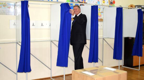 klaus iohannis isi lanseaza candidatura la prezidentiale la consiliul pnl