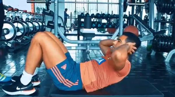 radamel falcao aproape de un nou transfer doua echipe mari se lupta pentru semnatura sa