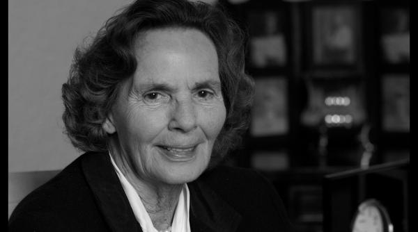 regina ana pomenita la trei ani de la deces familia regala participa la slujba