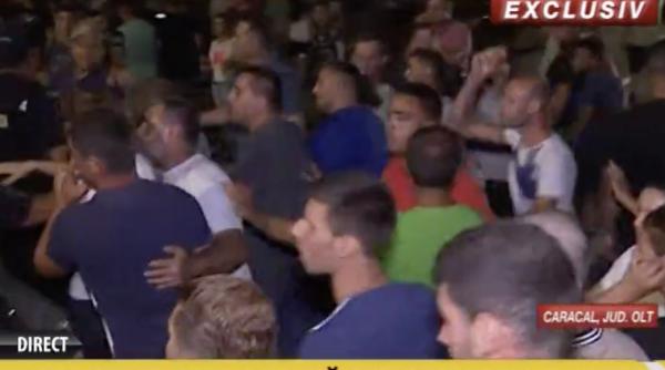 crime la caracal colegii alexandrei au protestat in fata sediilor primariei si politiei acum ajung acasa la criminal