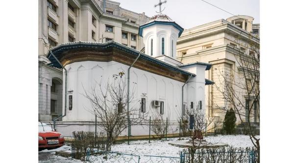 finisajul expozitiei mobile churches la palatul sutu