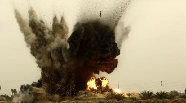 afganistan 30 de morti in urma exploziei unui autobuz dupa impactul cu o bomba