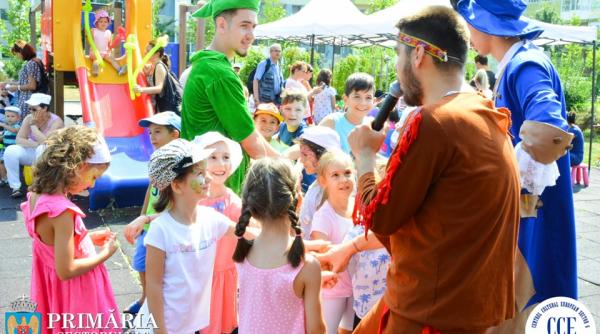 evenimentul jocurile vacantei le aduce celor mici surprize si in luna august