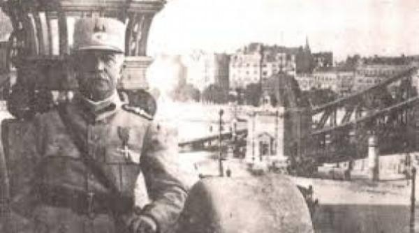 ccir statuia generalul gheorghe mardarescu eroul care a cucerit budapesta dezvelita la cluj napoca