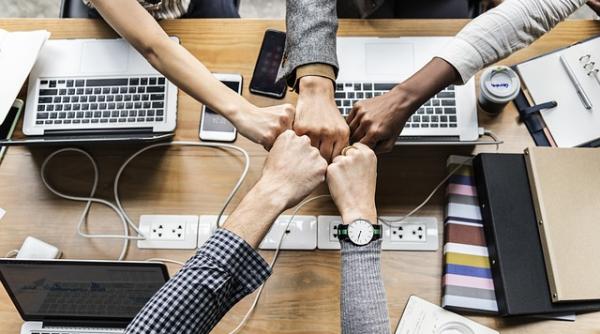 top 10 calitati ale oamenilor de succes