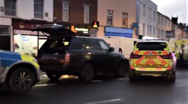 politist atacat cu o maceta in londra are doar 28 de ani