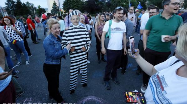 protest 10 august 2019 dide intrebat impotriva cui va striga in piata victoriei daca dragnea e inchis