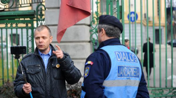 marian godina se cearta cu malin bot te controleaza dragnea replica primita