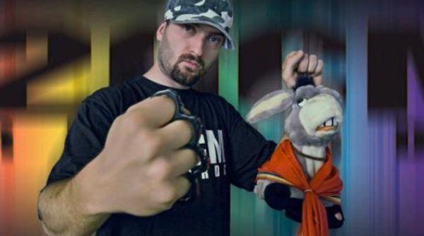 parazitii au castigat in prima instanta politistii reclamanti trebuie sa le plateasca avocatul