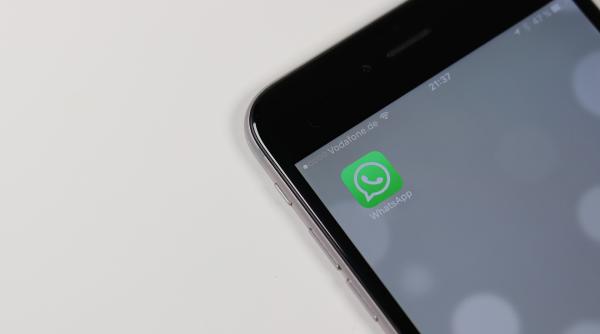 femeie condamnata la inchisoare din cauza mesajelor de pe whatsapp