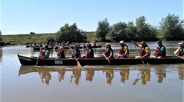 descopera rowmania ivan patzaichin i a premiat pe castigatorii etapei la vaslit in canotci