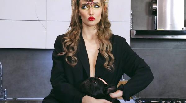 iulia albu marturisiri singurul roman care nu stia nimic de celebra mea gaina