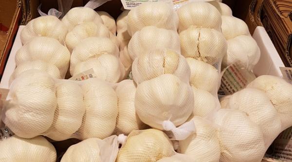 pune usturoi sub perna rezultatul este uimitor