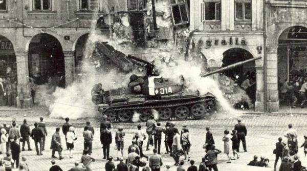 primavara de la praga 51 de ani de la invadarea cehoslovaciei perioada de glorie a lui ceausescu