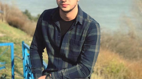 student galatean lovit de camion in sua familia cere ajutor