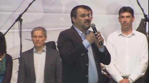 cristian ghinea acuzat ca ar fi hartuit o colega de partid spune romania tv