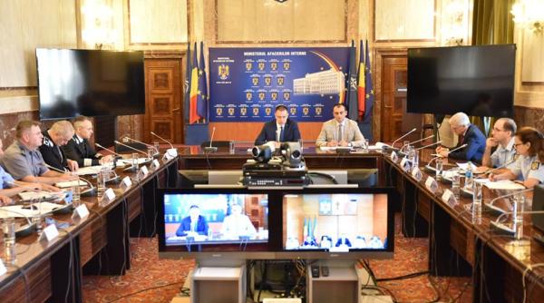 mihai fifor o noua videoconferinta cu prefectii vrem sa asiguram debutul anului scolar in conditii optime