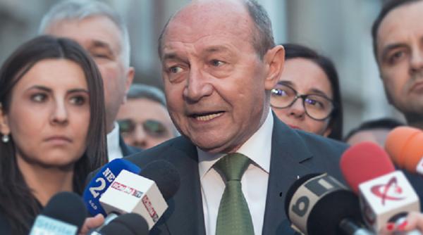 uite cine vorbeste basescu despre alianta tariceanu ponta se intalnesc doua reziduuri politice