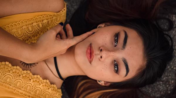 pielea  semnale despre starea psihica si emotionala  laura maria cojocaru  prelungirea sentimentelor noastre