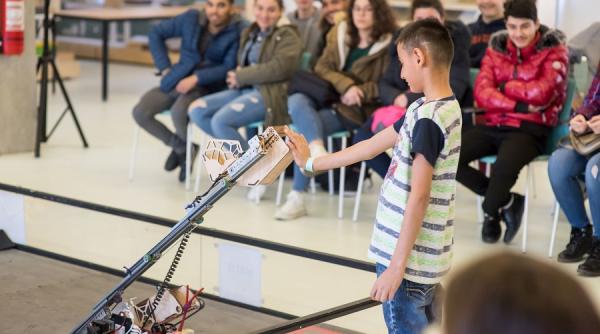 universitatea junior initiativa unica la nivel national se intampla la galati