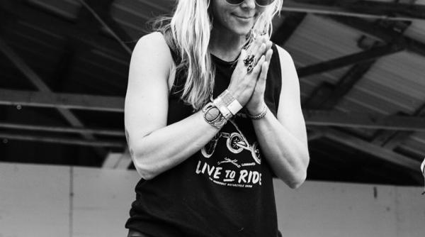 jessi combs celebra prezentatoare tv de la mithbusters a murit dupa ce a incercat sa isi doboare recordul de viteza