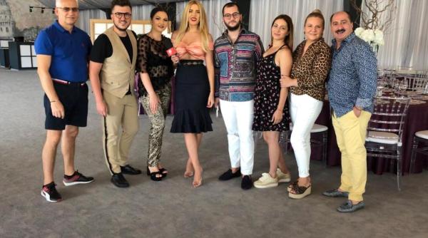 surpriza pentru romica tociu proaspat bunic