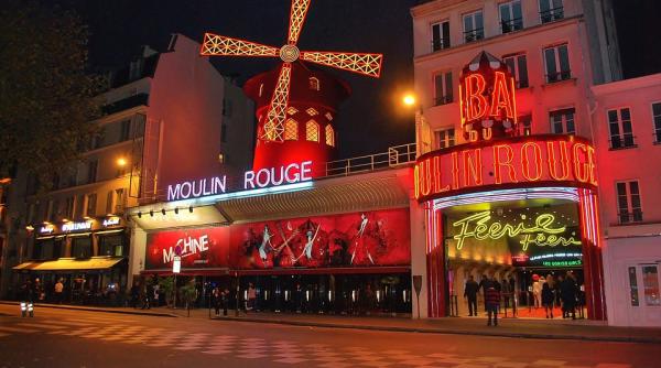 franta moulin rouge implineste 130 de ani
