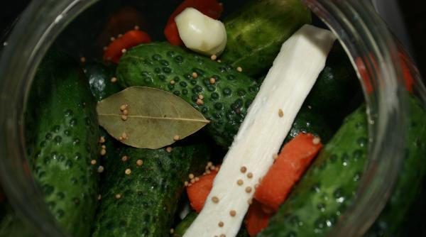 cea mai buna reteta de castraveti murati trebuie sa o incerci