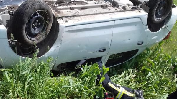 accident in neamt masina rasturnata in masivul ceahlau