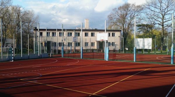 bullyingul in scoli legea educatiei modificari beneficii pentru elevi si profesori