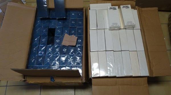 parfumuri de 70 000 de euro confiscate in vama foto