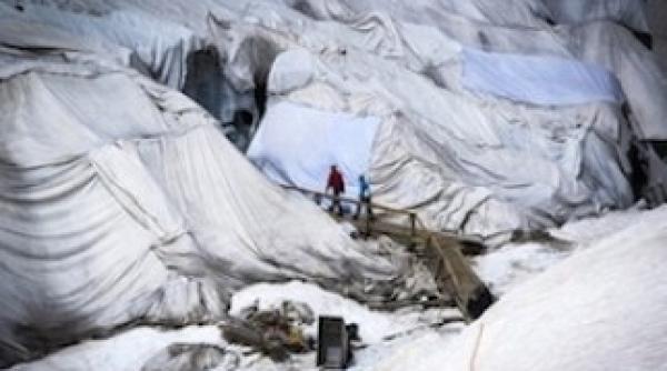 ghetar de pe mont blanc in pericol sa se prabuseasca