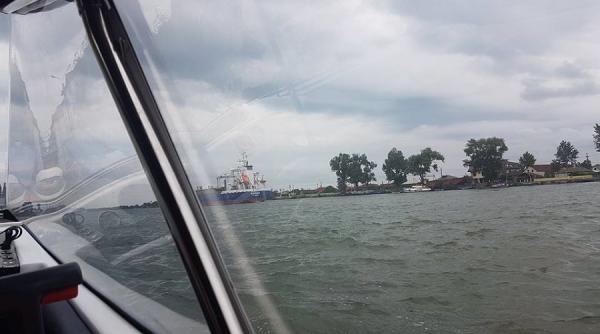 transport eco in delta a inceput constructia unei nave propulsate electric