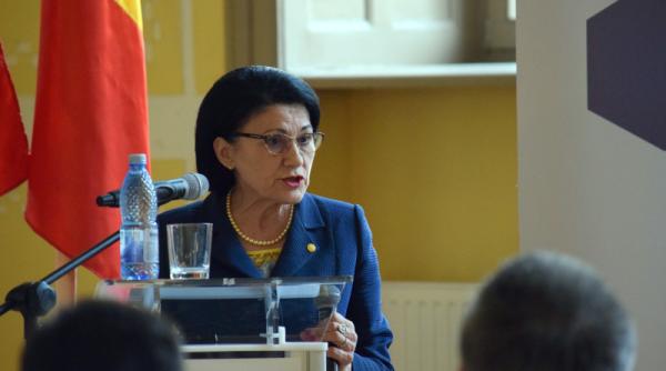 ecaterina andronescu anunta marea schimbare din psd nu exclude plecarea la pro romania
