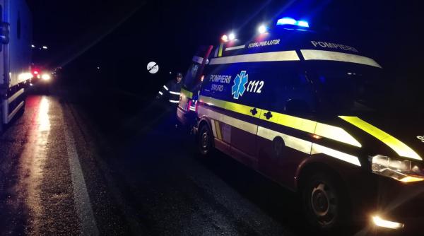 patru tineri prabusiti cu masina pe transfagarasan de la 40 de metri inaltime