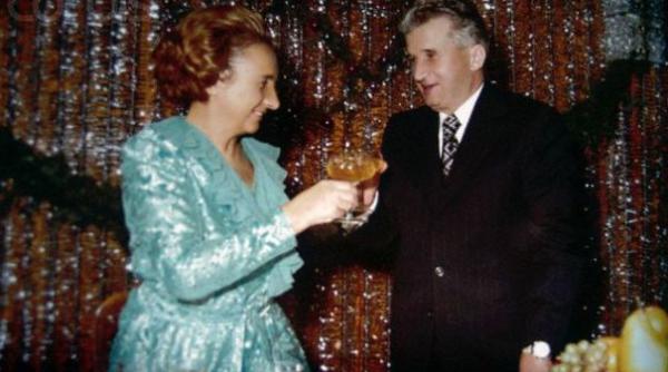 ce se intampla in bucuresti cand iesea nicolae ceausescu la plimbare  marius marinescu  oamenii isi bagau cainii in casa