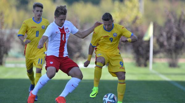 mijlocasul dennis politic este dorit de wolverhampton si aston villa