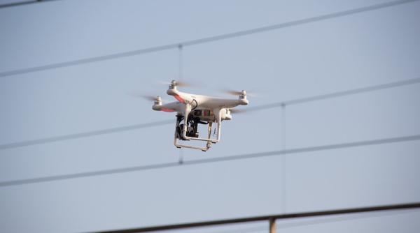 traficul aerian pe aeroportul din budapesta blocat de drone