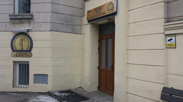 inspectia judiciara  aproape 3 000 de magistrati  vizati de dosare penale la dna