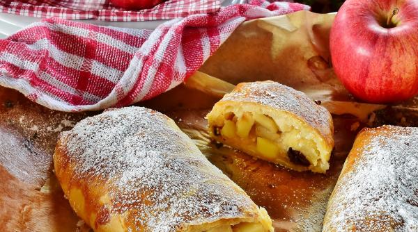 strudel de mere reteta secreta a marilor patiseri doar asa iti va iesi delicios