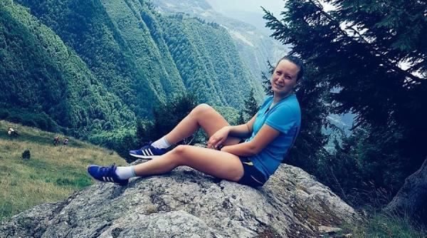 huliganism pe terenul de fotbal femeie arbitru doborata de un pumn s a apelat 112