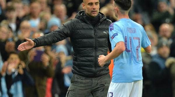 manchester city atalanta 5 1 phil foden a luat primul sau rosu dupa un joc excelent