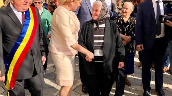 viorica dancila mesaj dupa vizita de la suceava sunt candidatul care iubeste tara si oamenii