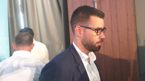 barna jenei autograf alex coita mesaj fulger