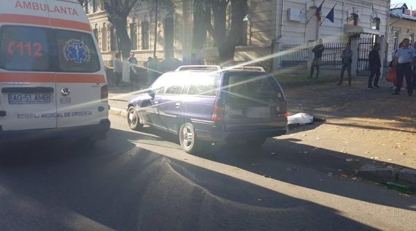 femeie lovita pe trecerea de pietoni in campulung muscel